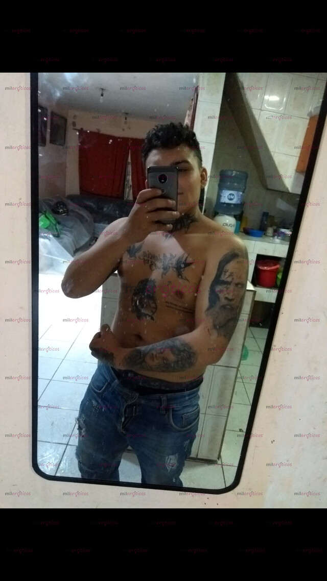 FOTOS DE CHICO CHACALON UNIVERSITARIO MUY CALIENTE CON GUSTO