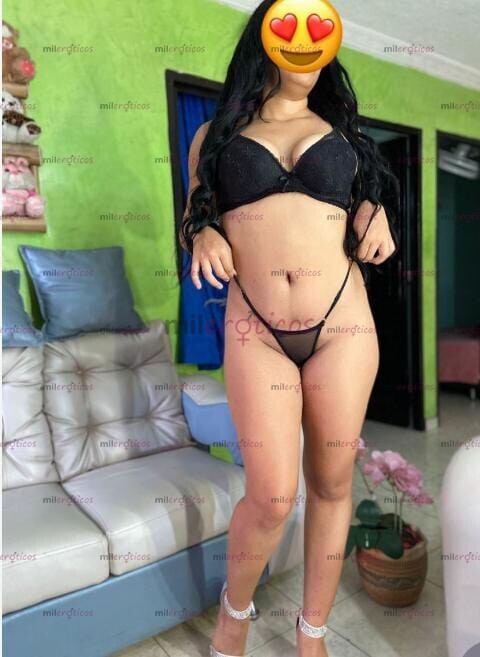FOTOS DE LINDA PELI NEGRA CRISTAL DE 20 AÑOS CADERONA PARA TY SEXI