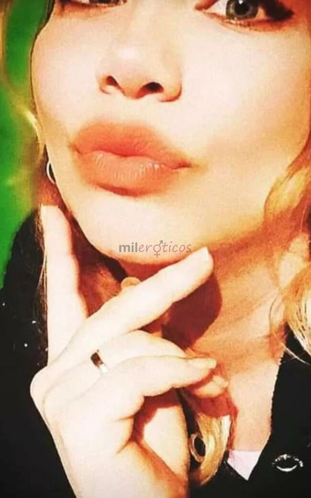 Juegetes atiendo parejas servicio en mi dpto o a domicilios movil incluido servicio completo escribemetrabajo por horas y noches completas doy besos y...