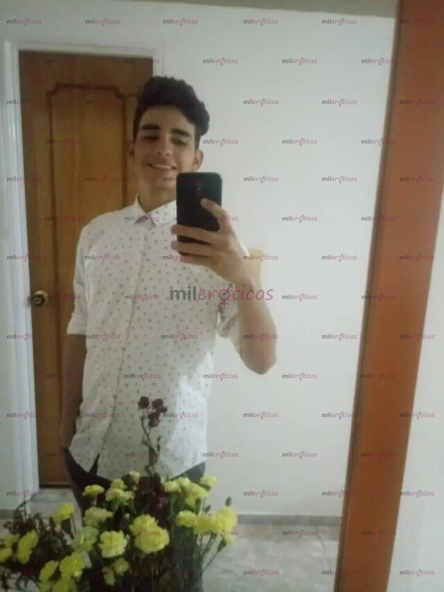 FOTOS DE NUEVO JOVEN SANTANDERIANO NUEVO EN EL MEDIO, MENTE ABIERTA