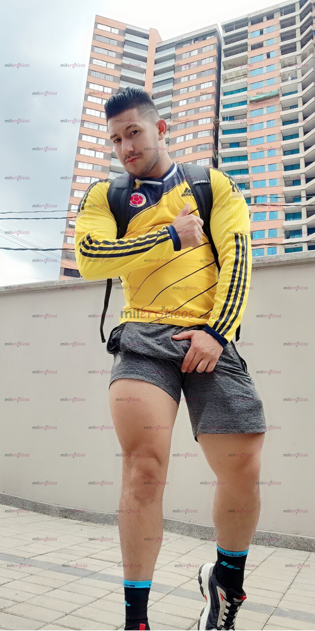 FOTOS DE HOMBRE SERIO VARONIL SOLO ATIENDO BAJO PERFIL Y CON MUCHA DISCRECCION