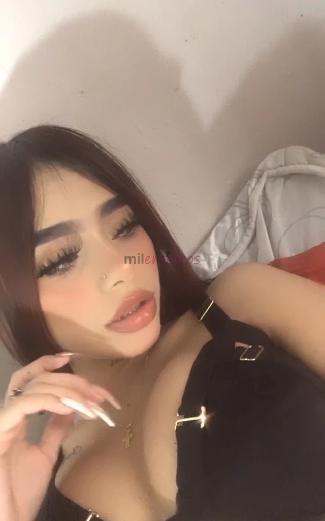 En la intimidad brindo un excelente trato muy complaciente con insinuantes caricias excipientes masajes eroticos y un inigualable sexo oral ademas dis...