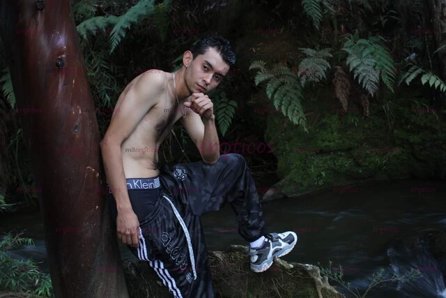 FOTOS DE HOMBRE SERIO VARONIL PARCHADO...............................