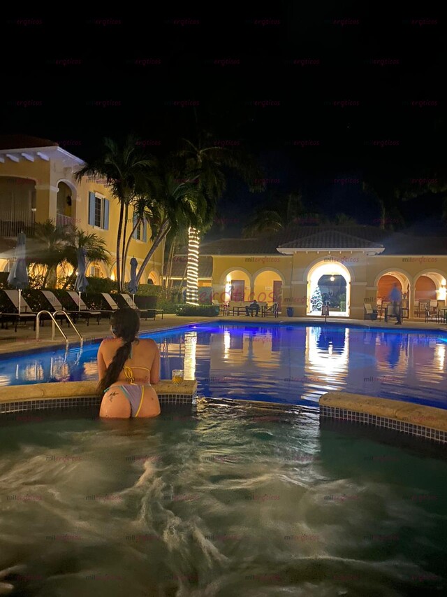 FOTOS DE KATALINA CALIETE HERMOSA Y SENSUAL COMPLACIENTE DE TUS ÓRDENES