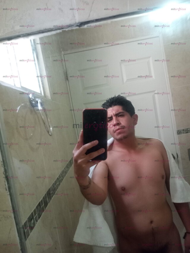 FOTOS DE PEQUEÑO AMANTE ARDIENTE PASIVO Y SUMISO