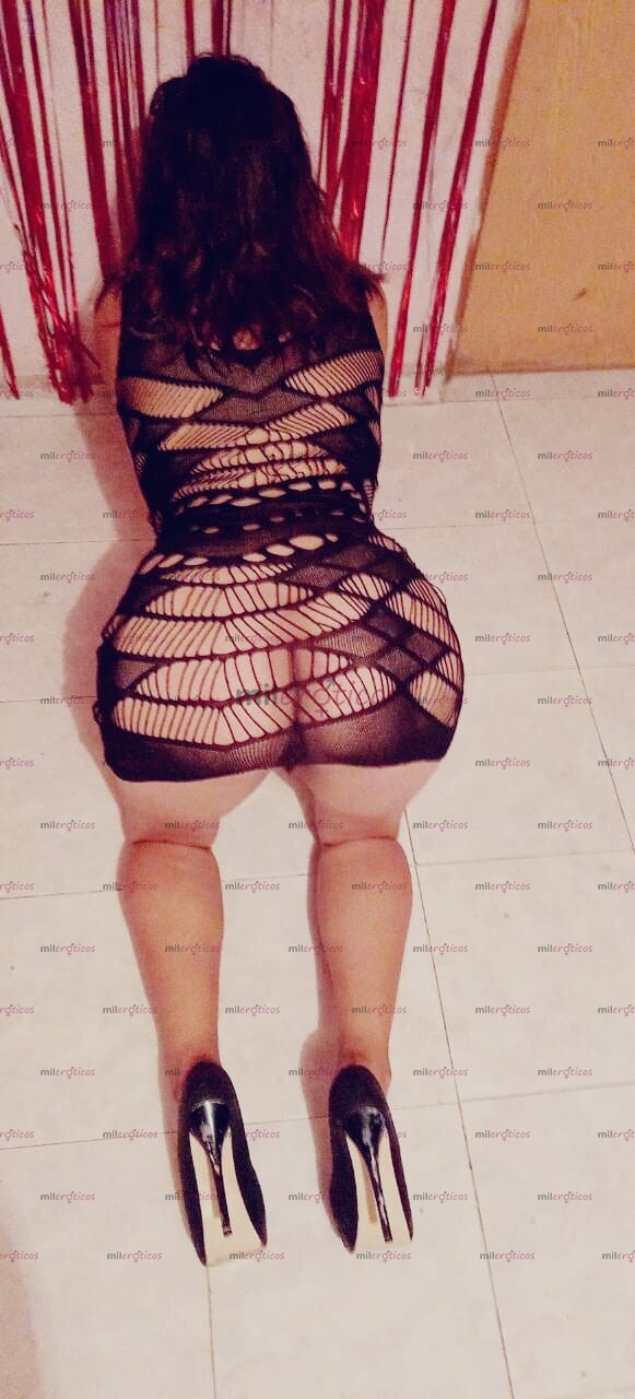 FOTOS DE HOLA MIAMOR NENA SUPER CALIENTE A TUS PIES BEBE