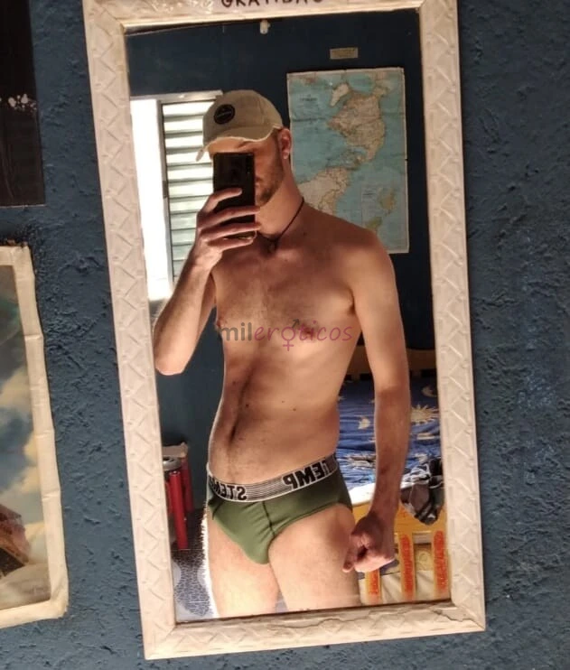 Disponivel 24 h vamos fazer um sexo virtual gostoso falo putaria gozo gostoso mostro cada gota de porra que sai dele chama estou disponivel 24 horas d...