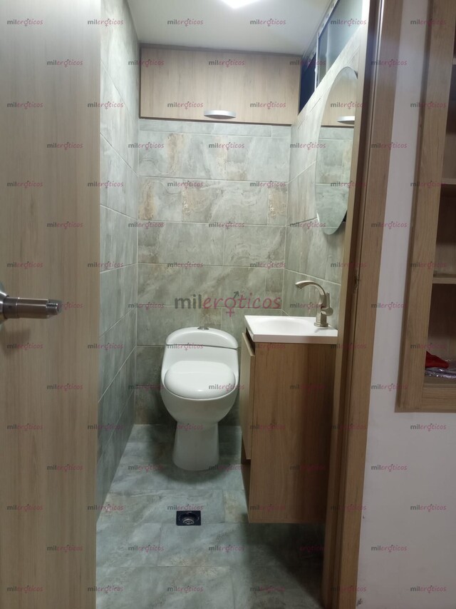 FOTOS DE CUPO DISPONIBLE COMO ESCORT, APTO PRIVADO RESERVADO