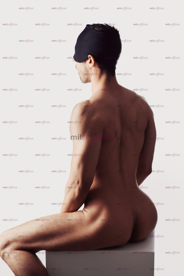 FOTOS DE NARCISO DELUCA: HIGH CLASS ATHLETIC BOTTOM READY TO PLEASE YOU