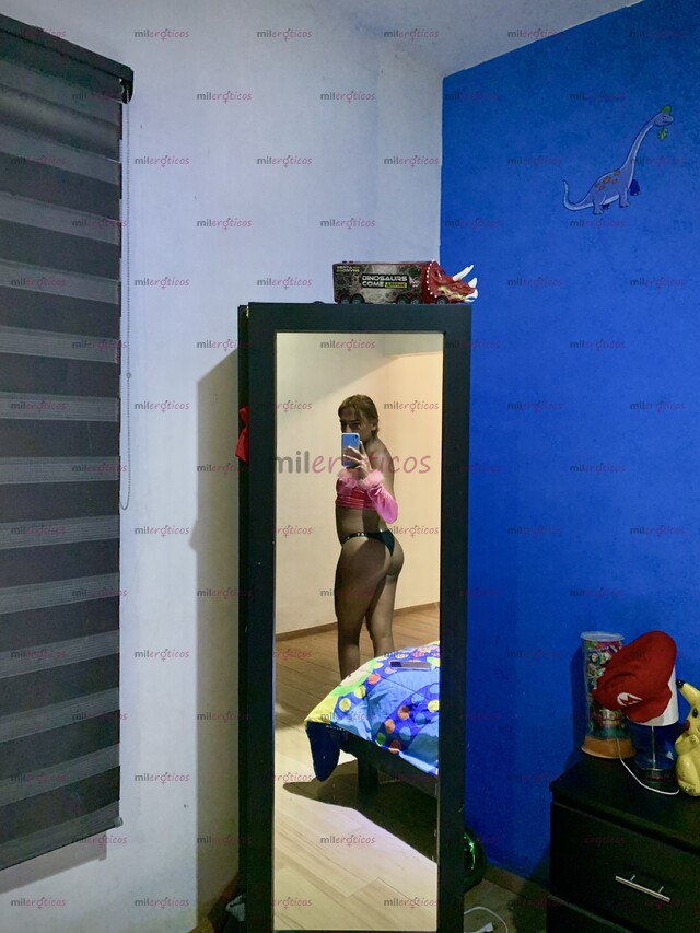 FOTOS DE AYTANA UNA HERMOSA CHICA DE 18 CALIENTE Y COMPLACIENTE