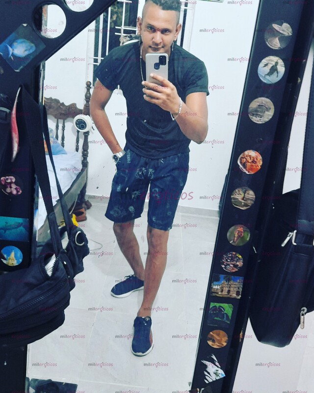 FOTOS DE DOTADO LECHERO ,SIN AFANES ,SERIO Y DISCRETO .LUIS 28AÑOS