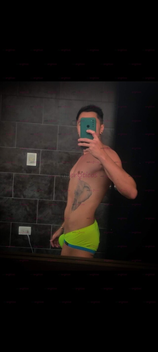 FOTOS DE HOLA UN GUSTO SOY PABLO CHICO BOTTOM COMPLACIENTE, COLOMBIANO(PAISA)