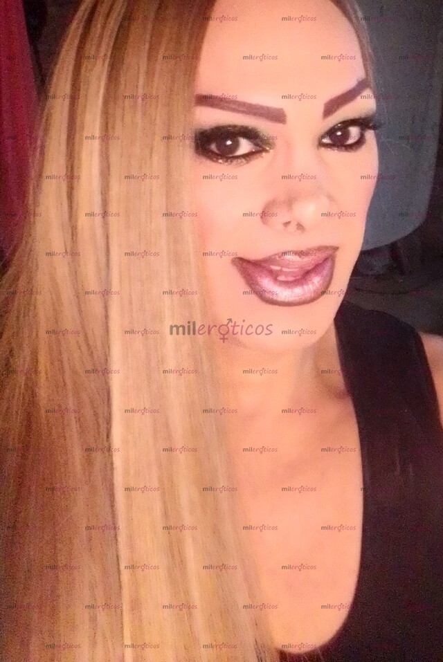 FOTOS DE REAL Y ESPECTACULAR TRANSEXUAL DE VISITA HERMOSA TAPATIA