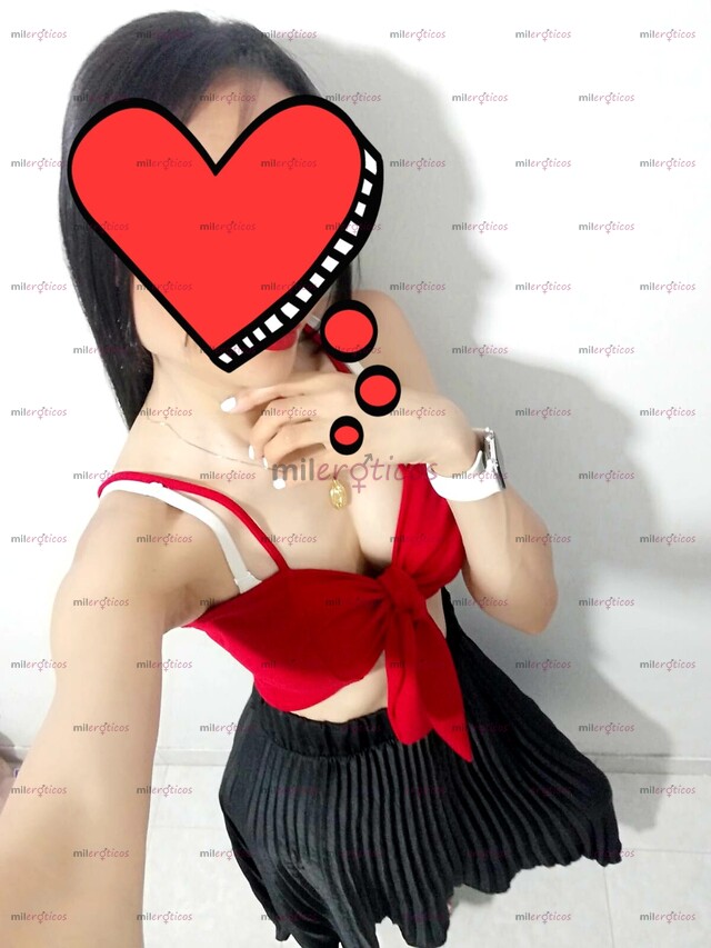 FOTOS DE AMORES SOMOS VARIAS CHICAS DISPUESTAS A DARTE MUCHO PLACER