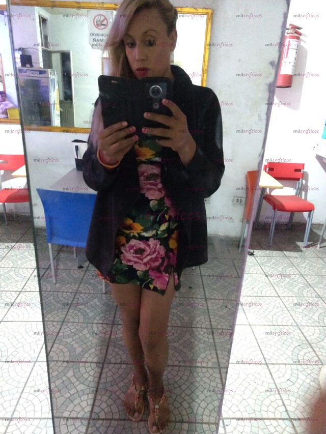 FOTOS DE TIENES DESEO Y GANAS DE ESTAR CON UNA NENA COMO YO