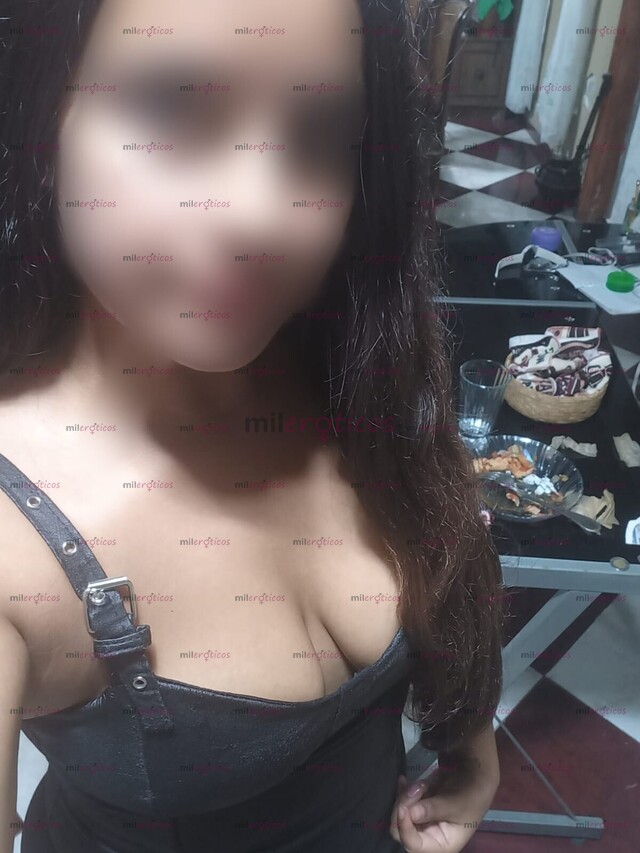 FOTOS DE ME LLAMO YAQUELIN SOY UNA CHICA MUY CACHONDA