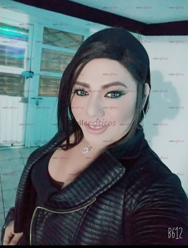 FOTOS DE IVONNE CHICA TRAVESTI DISPUESTA A COMPLACERTE