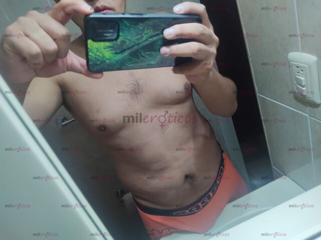 FOTOS DE CARISMÁTICO, TEMA DE CONVERSACIÓN, BUEN AMANTE Y COMPAÑERO