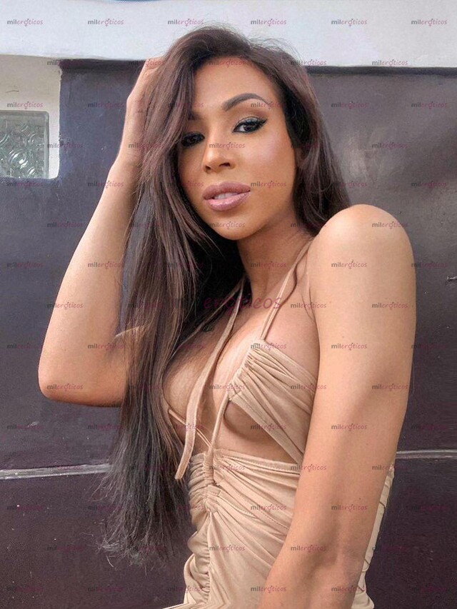 FOTOS DE VIOLETTA ,LINDA Y SENSUAL CHICA TRANS MUY COMPLACIENTE Y DESCOMPLICADA