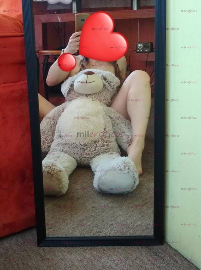 FOTOS DE CINTHIA, BOMBONCITO, NATURALMENTE SENSUAL Y DULCE.