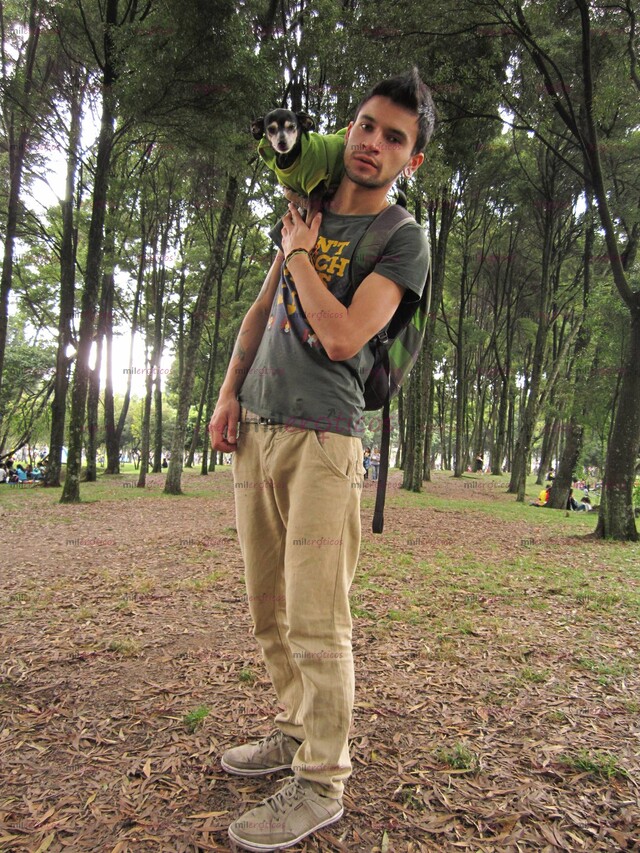 FOTOS DE MACHO VERGON 19 CM GRUESA GUEVAS GRANDES LECHERO