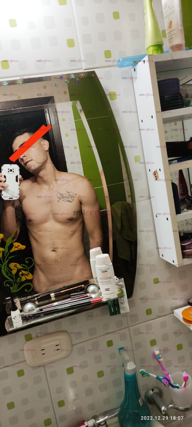 FOTOS DE UN GUSTO SOY DANNY UN CHICO ATLÉTICO, CON 20 CM DE MUCHO PLACER.