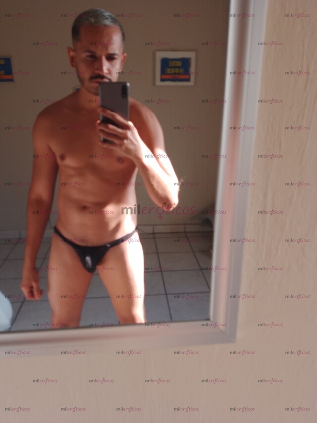 FOTOS DE MASAJISTA A DOMICILIO ......................................................