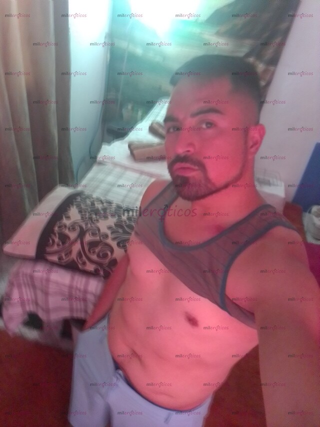 FOTOS DE DÉJAME CONSENTIRTE CON UN DELICIOSO MASAJE COMPLETO.