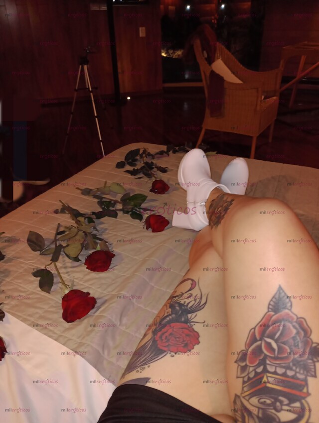 FOTOS DE MELANY CHICA SEXY, COQUETA Y CACHONDA SE VIENE A CHORROS