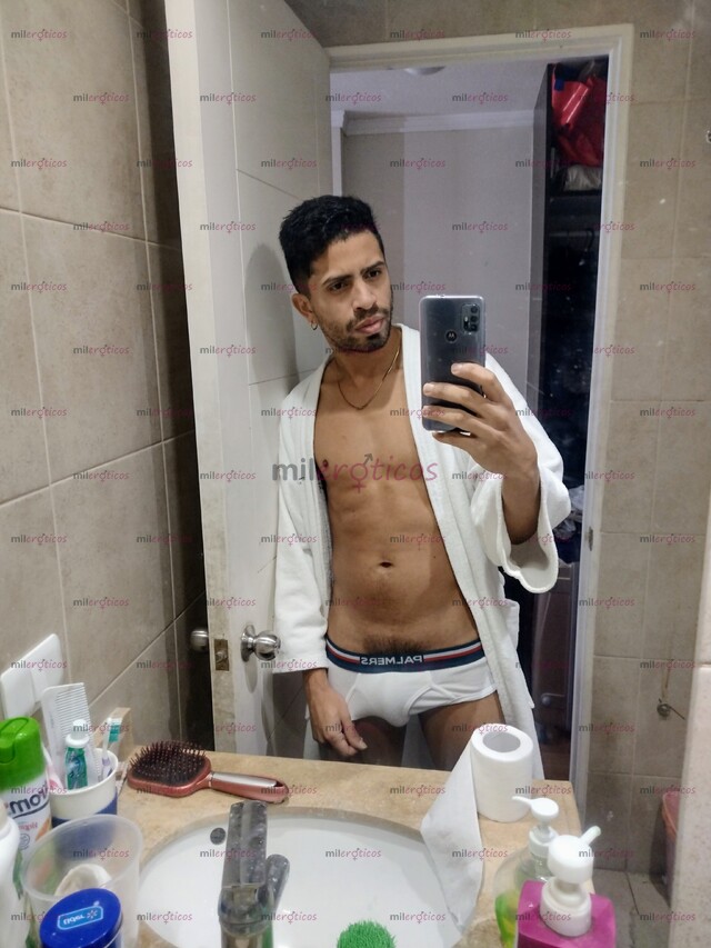 FOTOS DE FLACO MACHO VERGÓN MASAJISTA DOMINANTE LECHERO
