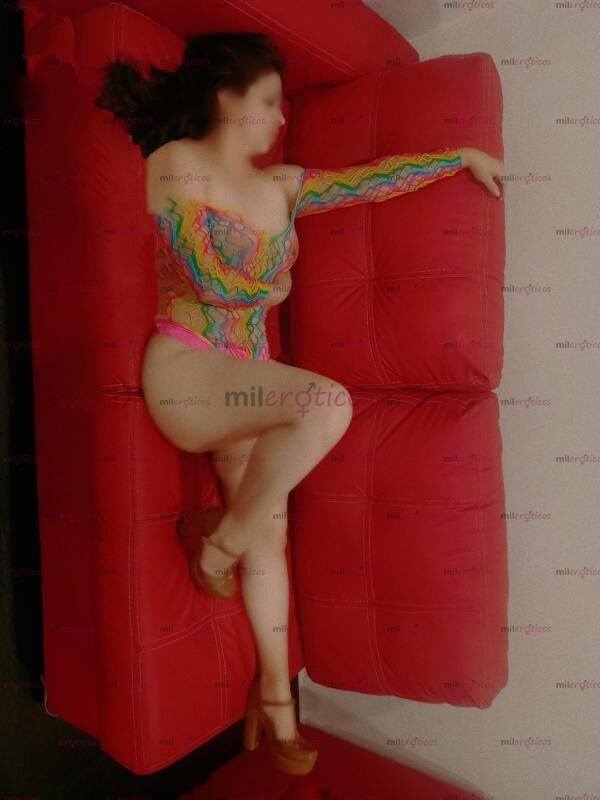 FOTOS DE SOY KARLA , UNA CHICA MUY LINDA, BUEN CUERPO Y MUY ARDIENTE