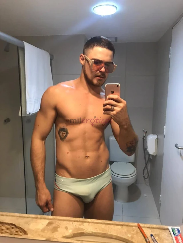 Garoto macho curta temporada mulher homens e casais sem frescurasbranco 20 cmeducado e putocurta temporada onde sera a sua melhor companhia e experien...
