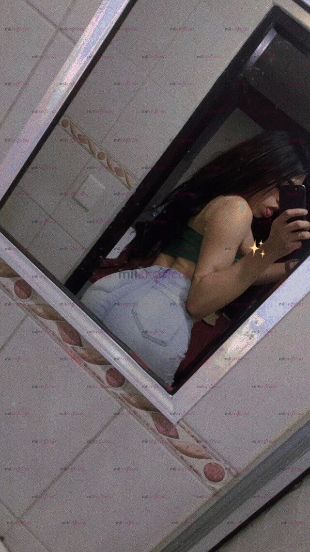 FOTOS DE COJAMOS BABY. DAME TU LECHE O YO LA MIA ASI COMO TU LO PREFIERAS PAPI