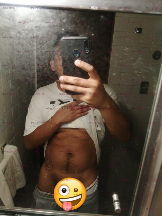 FOTOS DE SOY DANIEL, ME GUSTA COMPLACER A LAS MUJERES. 800 X 1 HORA