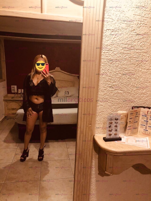 FOTOS DE KELLY CHICA SEXY EXTROVERTIDA BUENA HONDA