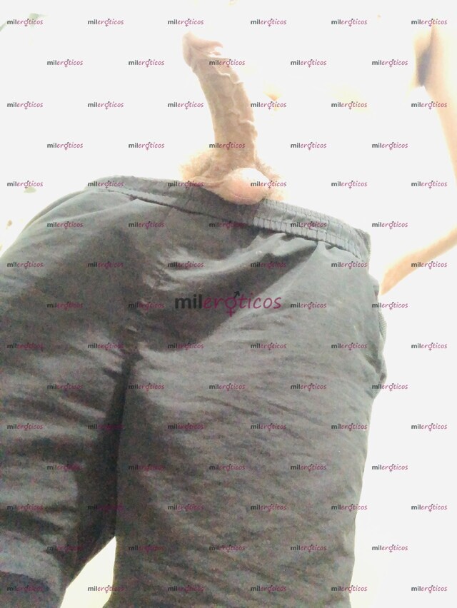 FOTOS DE DISPUESTO A TODO, VAMOS PASARLA RICO, NO LO PIENSES MAS.