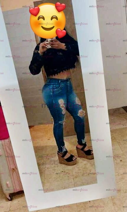 FOTOS DE ARI CACHONDA SEXY Y REALMENTE COMPLACIENTE..