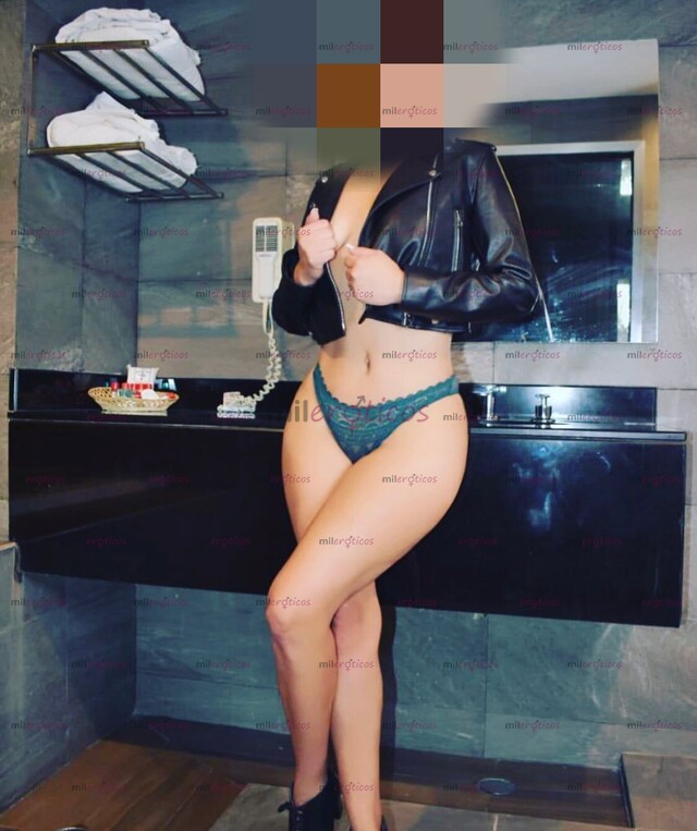 FOTOS DE COMPLACIENTE Y DISPUESTA A HACERTE TOCAR EL CIELO