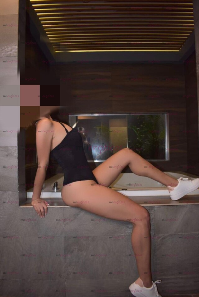 FOTOS DE COMPLACIENTE Y DISPUESTA A HACERTE TOCAR EL CIELO