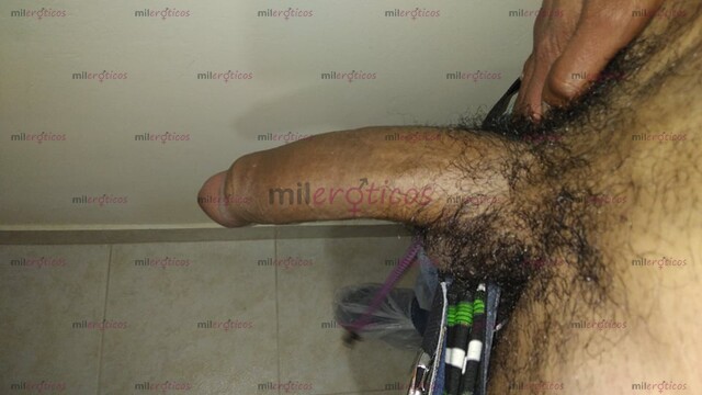 FOTOS DE HOLA CHICO MORENO DE 1.90 DE ESTATURA BN DOTADO PARA COMPLACERTE