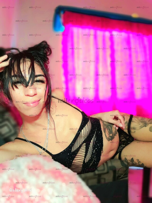 FOTOS DE CURIOSA ,ENTRONA Y CACHONDA QUE HUBO BABY