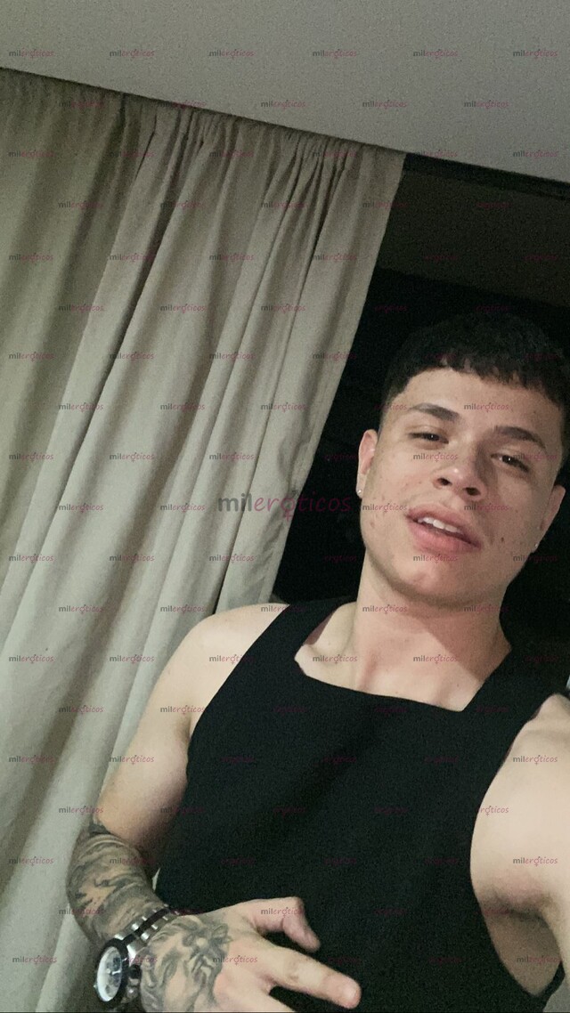 FOTOS DE MACHO VERGON TATUADO ACTIVO HAGO AMANECIDAS