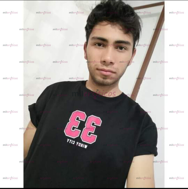 FOTOS DE HOLA BUSCO SUGAR MOMMY, SOY CHICO UNIVERSITARIO