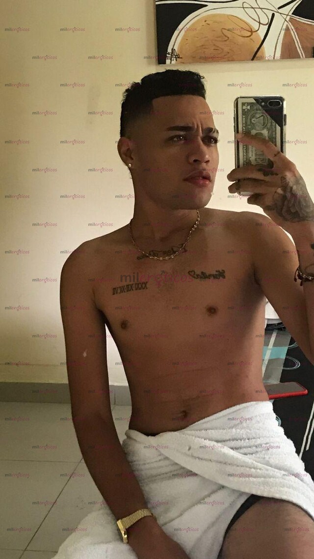 FOTOS DE JOVEN MORENO 21CM, DELGADO Y LECHERO DISPONIBLE.