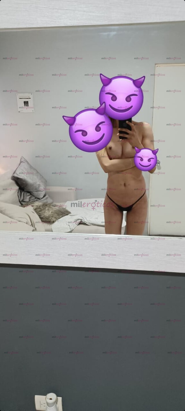 FOTOS DE CHICA COMPLACIENTE 24 7 LLÁMAME NO ESPERES MÁS