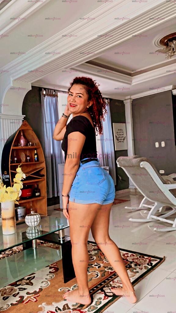 FOTOS DE HOLA AMOR SOY UNA MORENA LINDA (SOY TU NUEVA EN LA ISLA(