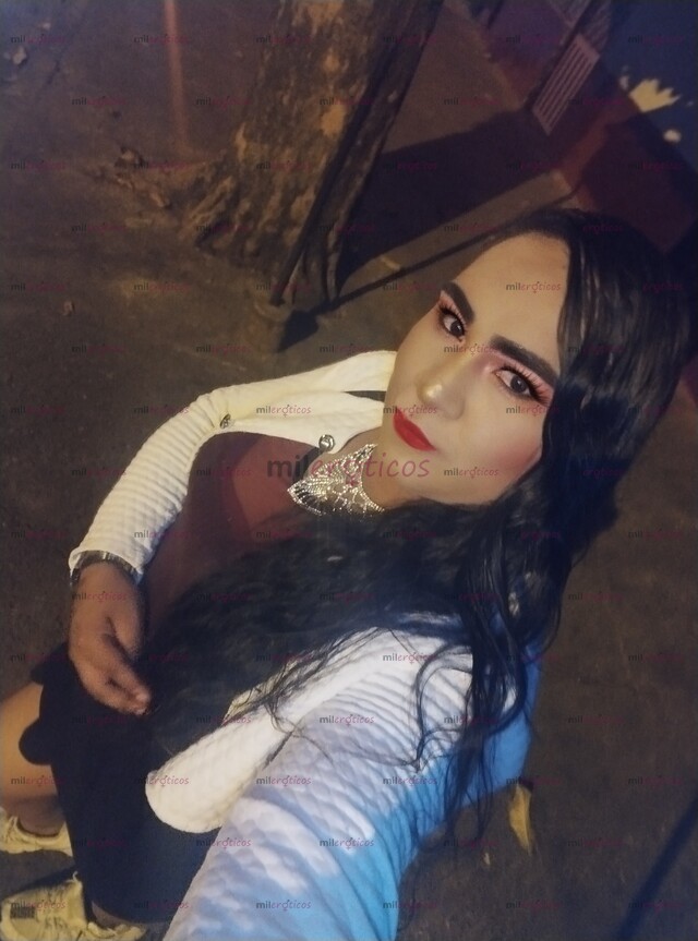 FOTOS DE ANTOJADA DE UN HOMBRE RICO QUE ME DE MUCHO PENE Y LECHE EN MI BOCA