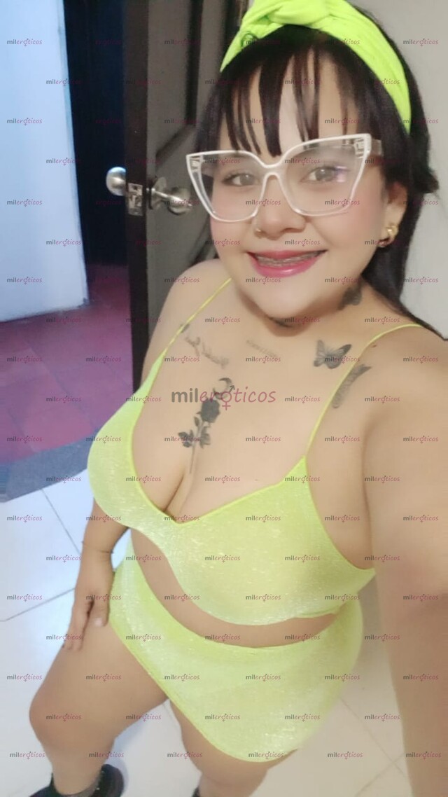 FOTOS DE CHICA CARISMÁTICA APASIONADA Y MUY SENSUAL