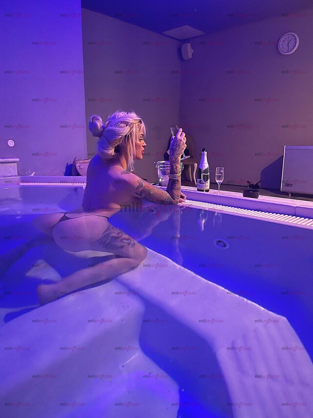 FOTOS DE LECHERA COMPLACIENTE Y FIESTERA POCOS DIAS