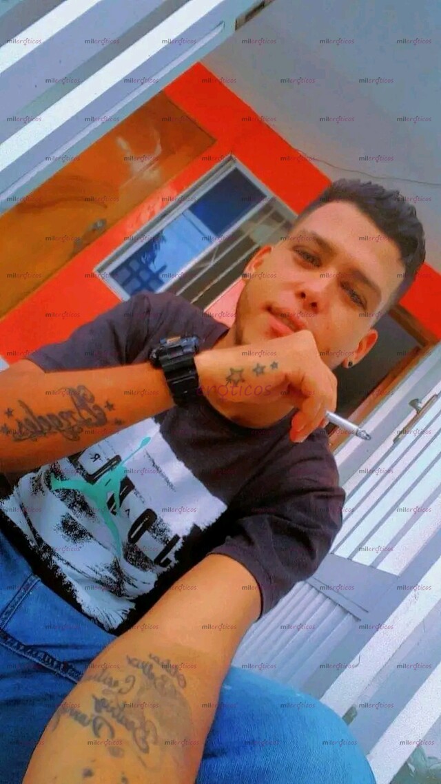 FOTOS DE HETERO CON 21CM DE VERGA DISPUESTO A METERTE LA